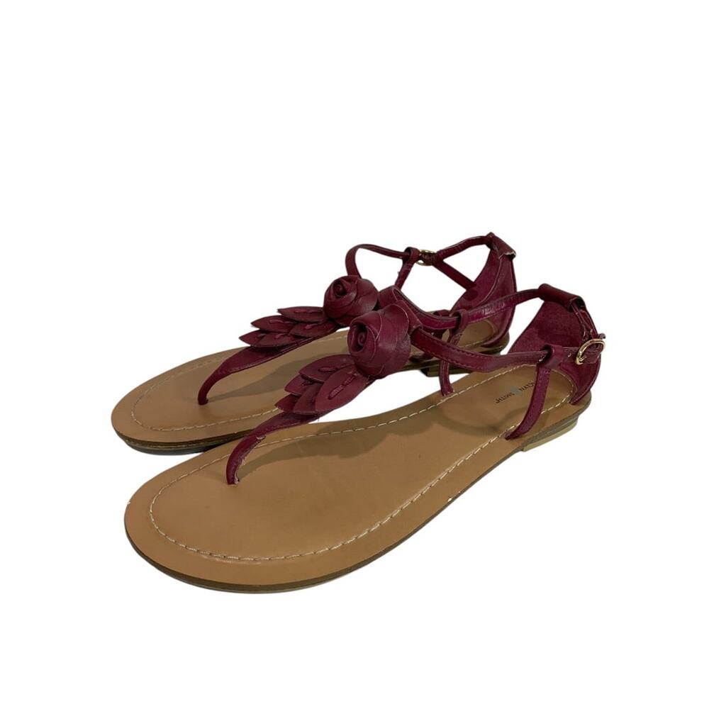 Size 8 Jaclyn‎ Smith Womens Flat Sandals Rosette Belle Raspberry Color